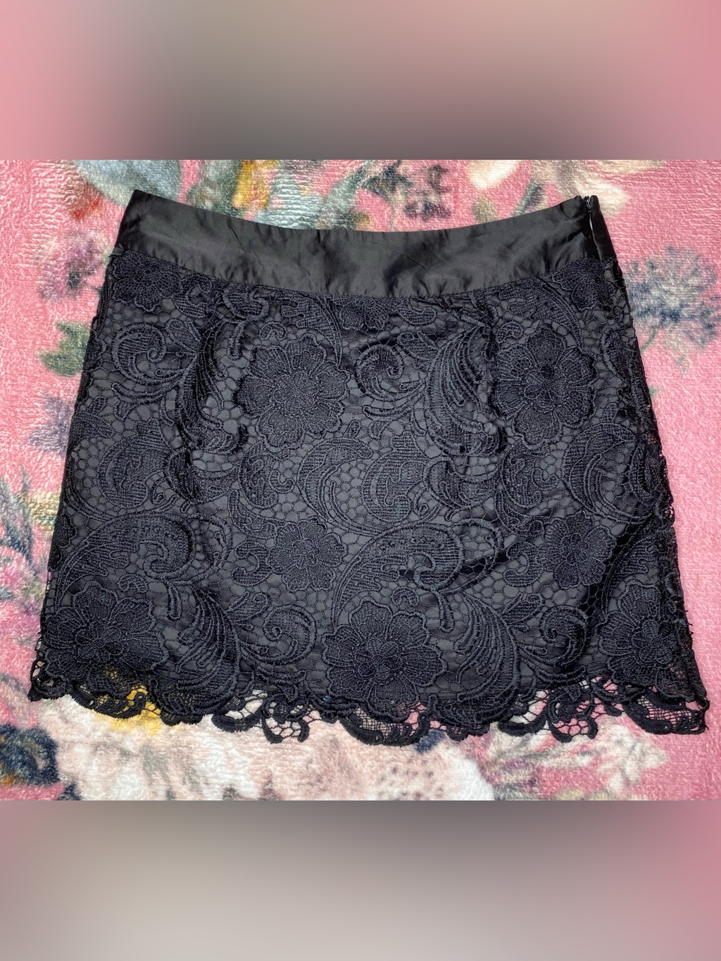 Twenty One Black Lace Smooth Satin Lined Mini Skirt